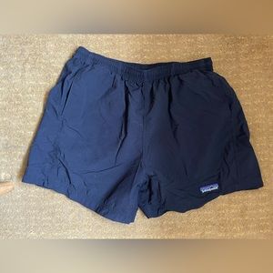 Black Patagonia Baggies shorts size medium great condition